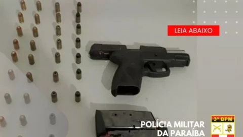 Polícia Militar apreende arma de fogo em Patos após denúncia de violência doméstica