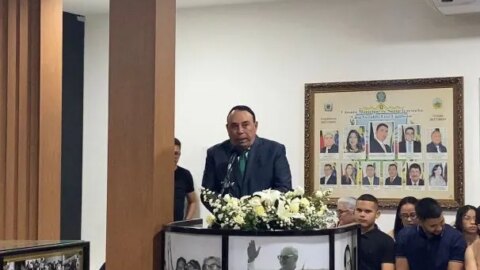 Arimateia Camboim é empossado prefeito do município de Santa Terezinha
