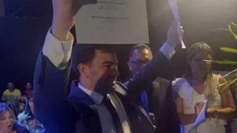 Prefeito nomeia pai, mãe e esposa para cargos no Município e gera polêmica, no Vale do Piancó