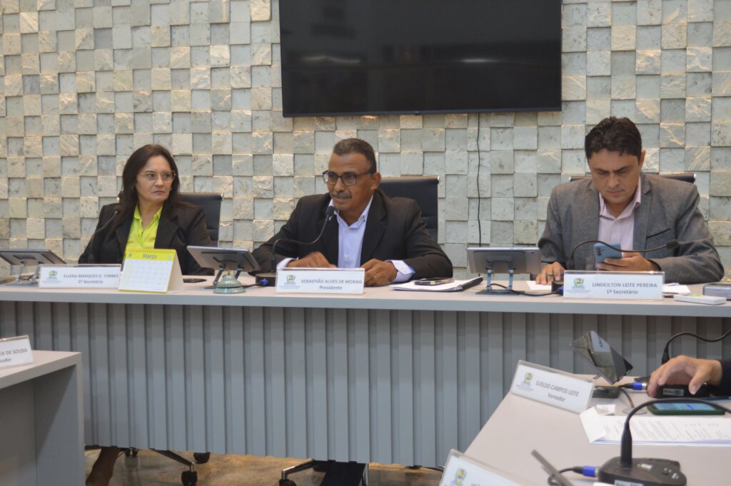 Câmara Municipal de Catingueira aprova projeto de lei que eleva piso dos professores e debate diversas matérias no início dos trabalhos legislativos