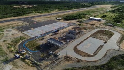 Aeroporto de Patos terá funcionamento 24h durante o São João; balizamento e pista já estão 100% prontos, afirma DER