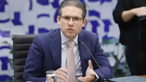 Hugo Motta garante que Alça Oeste de Patos, que liga a BR-361 à BR-230, será entregue à população em 2027; vídeo