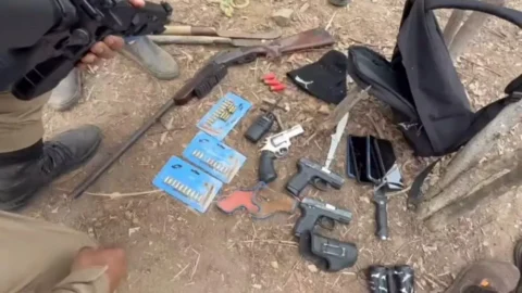 NO VALE: PM troca tiros com vereador e cunhado acusados de homicídio; arsenal é apreendido e adolescente resgatado