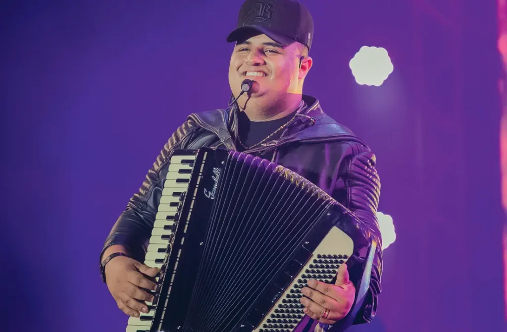 Prefeitura de Catingueira anuncia programação do João Pedro 2026 com Tarcísio do Acordeon como atração principal