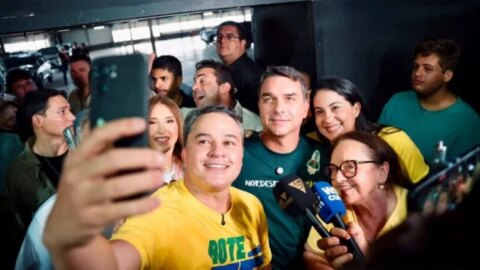 Flávio Bolsonaro cancela agenda na PB; veja o motivo