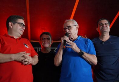 Cícero recebe apoio do prefeito de Jacaraú e defende gestão municipalista para transformar a Paraíba