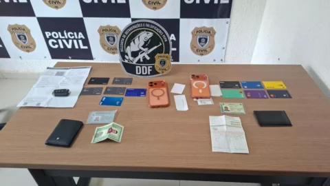 Polícia Civil prende dupla suspeita de integrar esquema milionário de fraudes bancárias com uso de declarações falsas de Imposto de Renda na Paraíba