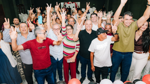 Em plenária na Capital, Cícero defende que qualidade do serviço público estadual supere o da iniciativa privada