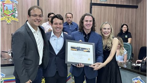 Após perder apoio, Veneziano diz que ex-prefeita Flávia Galdino ‘inventou a traição em Piancó
