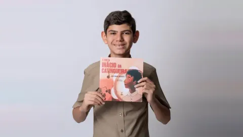 Jovem escritor João Miguel Marques lança hoje livro infantil em cordel sobre Inácio da Catingueira